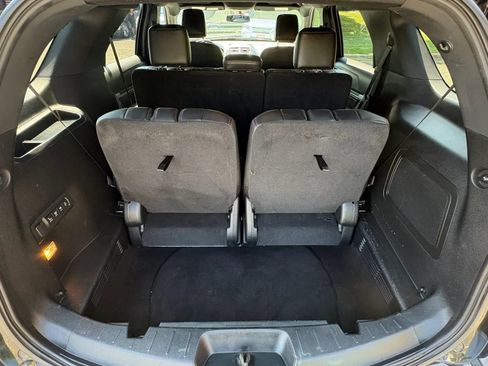 Used 2018 Ford Explorer Sport AWD/4WD image 25