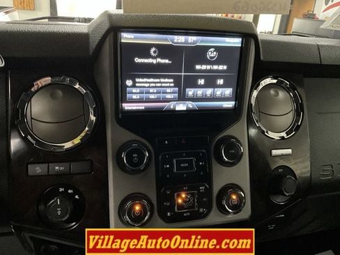 Used 2015 Ford F350 Platinum image 19