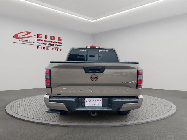 Used 2022 Nissan Frontier PRO-4X w/ Pro-4X Premium Package AWD/4WD image 9