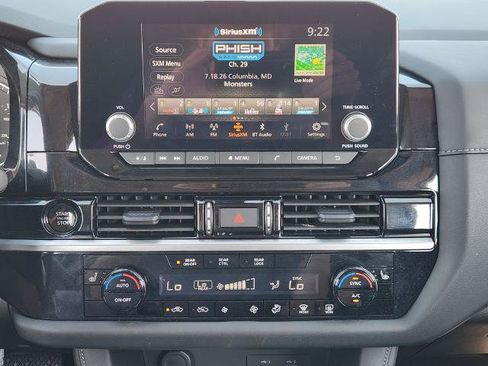 Certified 2025 Nissan Pathfinder SV w/ Black Appearance Package AWD/4WD image 12