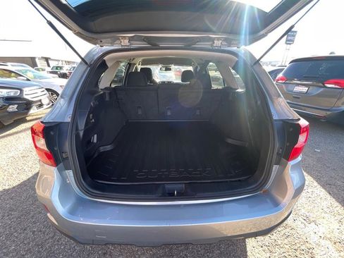 Used 2015 Subaru Outback 2.5i Premium image 6