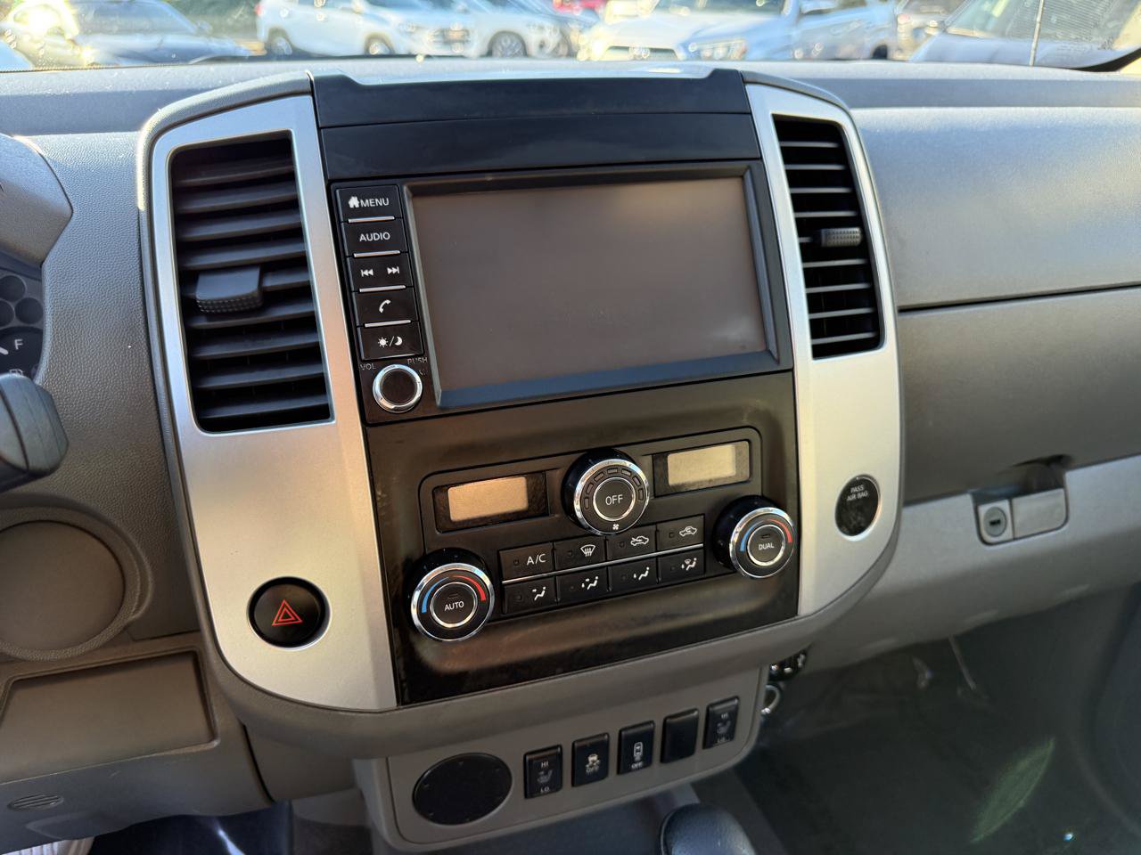 Used 2020 Nissan Frontier SV RWD image 16
