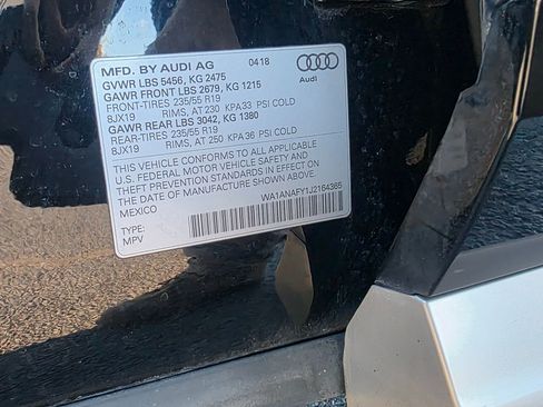 Used 2018 Audi Q5 2.0T Premium w/ Convenience Package image 10