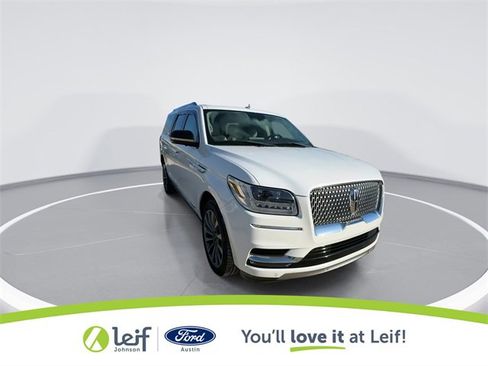 Used 2020 Lincoln Navigator L Reserve image 2