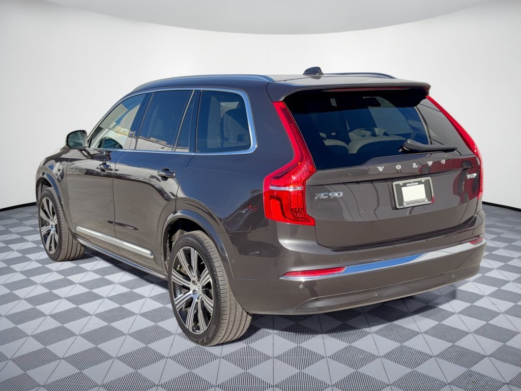 Certified 2025 Volvo XC90 T8 Ultra w/ Lounge Package AWD/4WD image 3