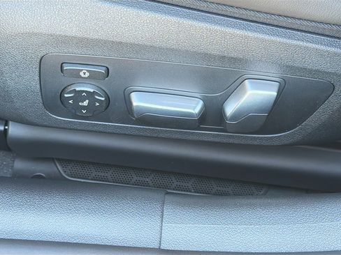 New 2026 BMW 840i image 25