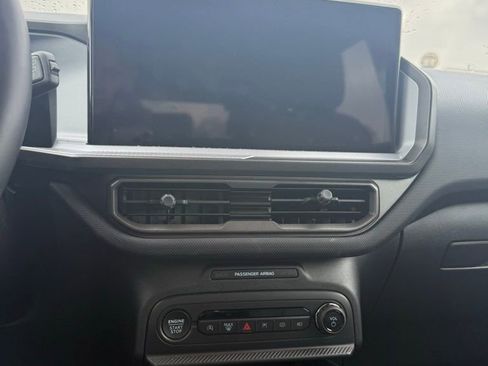 Used 2025 Ford Bronco Sport Badlands image 15