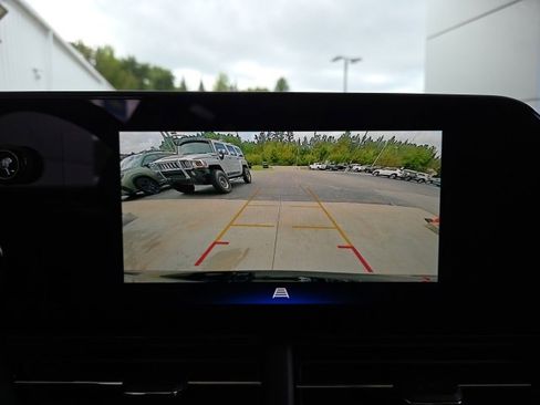 New 2026 Chevrolet Trax LT w/ Driver Confidence Package image 10