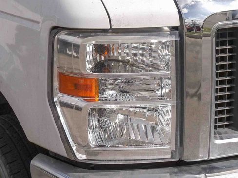 Used 2017 Ford E-350 and Econoline 350 Super Duty w/ Power Windows & Locks Group RWD image 4