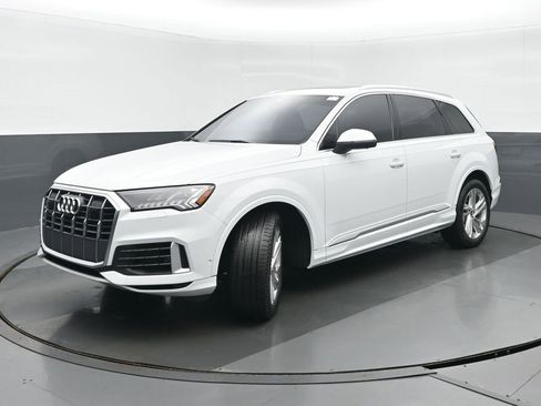 Used 2023 Audi Q7 3.0T Prestige w/ Prestige Package image 7