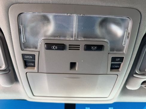 Used 2013 Toyota Camry SE image 20