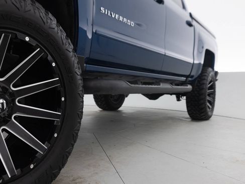 Used 2017 Chevrolet Silverado 1500 LT w/ All Star Edition AWD/4WD image 27