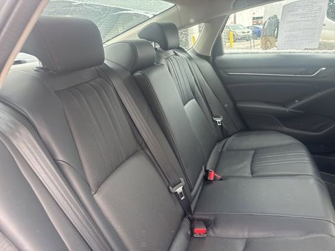 Used 2018 Honda Accord EX-L image 8