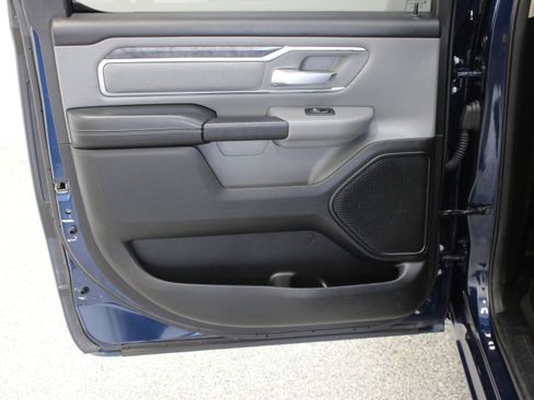 Used 2019 RAM 1500 Big Horn AWD/4WD image 28