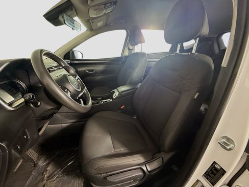 Used 2023 Hyundai Tucson SE image 21