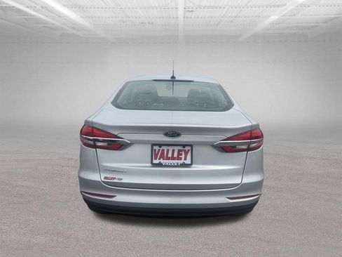 Used 2019 Ford Fusion S FWD image 6