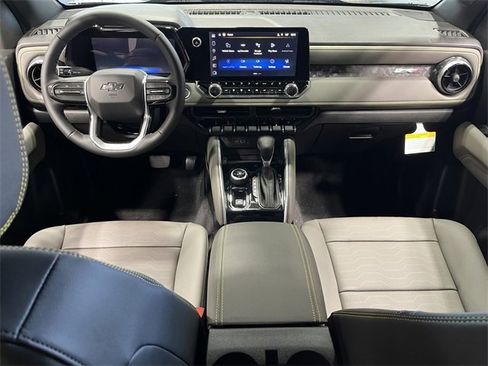 New 2026 Chevrolet Colorado ZR2 image 16