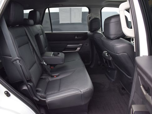 Used 2023 Toyota Sequoia SR5 w/ SR5 Premium Package image 11