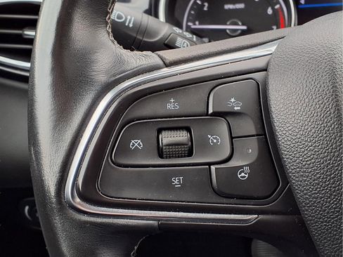 Used 2022 Buick Encore GX Essence w/ Advanced Technology Package image 23