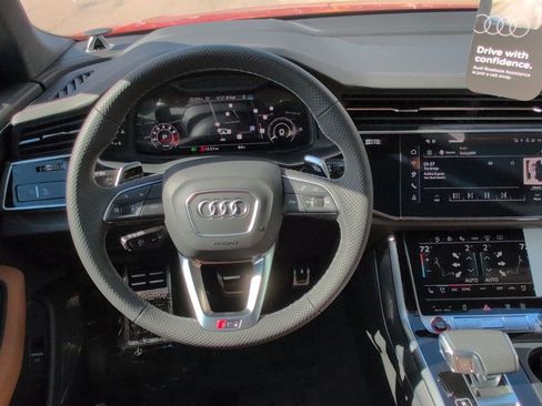 New 2025 Audi RS Q8 performance image 13