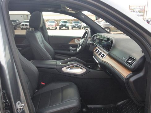 Used 2021 Mercedes-Benz GLE 450 4MATIC image 36