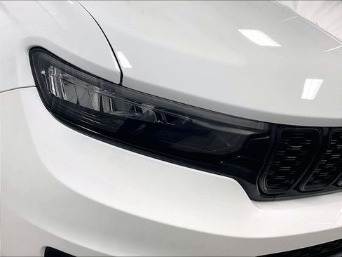 Used 2021 Jeep Grand Cherokee L Laredo image 34