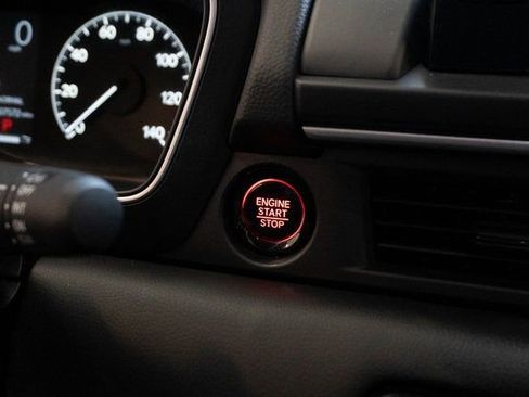 Certified 2025 Honda Pilot EX-L image 29