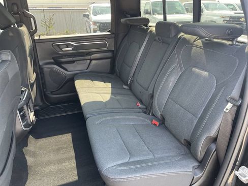 Used 2020 RAM 1500 Big Horn AWD/4WD image 9