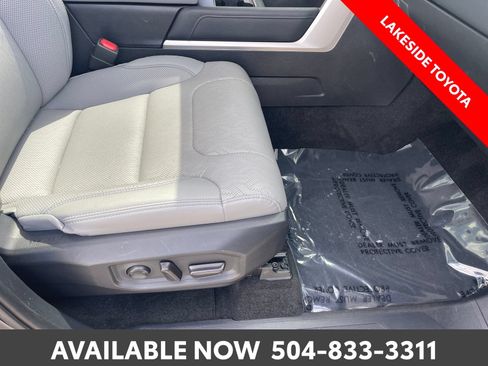 Used 2023 Toyota Tundra Limited w/ Power Package RWD image 16