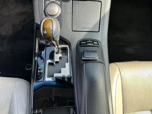 Used 2013 Lexus ES 350 w/ Luxury Pkg FWD image 27
