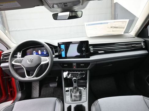 New 2026 Volkswagen Jetta SE image 27