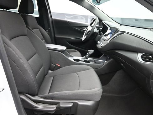 Certified 2024 Chevrolet Malibu LT image 7
