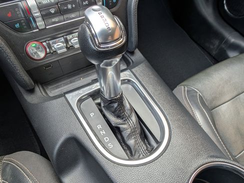 Used 2019 Ford Mustang Premium image 24