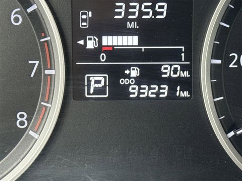 Used 2021 Nissan Kicks S image 22