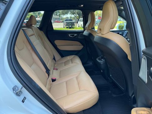 Used 2019 Volvo XC60 T6 Inscription w/ Protection Package AWD/4WD image 14