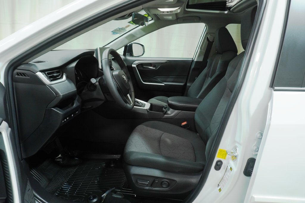 Certified 2023 Toyota RAV4 XLE w/ Convenience Package AWD/4WD image 12