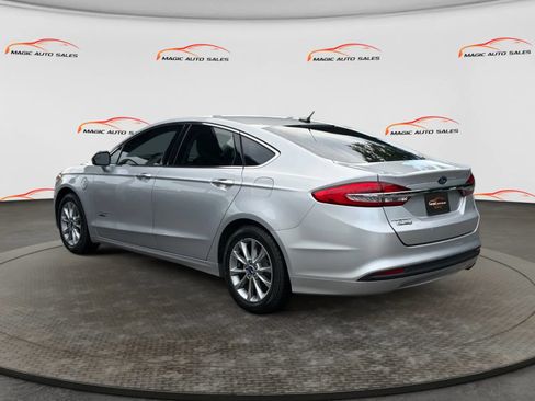 Used 2018 Ford Fusion Energi SE FWD image 8