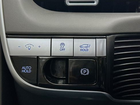 Used 2024 Hyundai Ioniq 5 SEL image 16