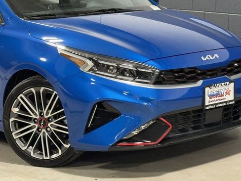 Used 2023 Kia Forte GT w/ GT2 Package image 3