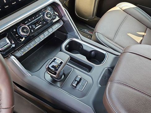 Used 2024 GMC Sierra 1500 Denali w/ Denali Reserve Package image 20