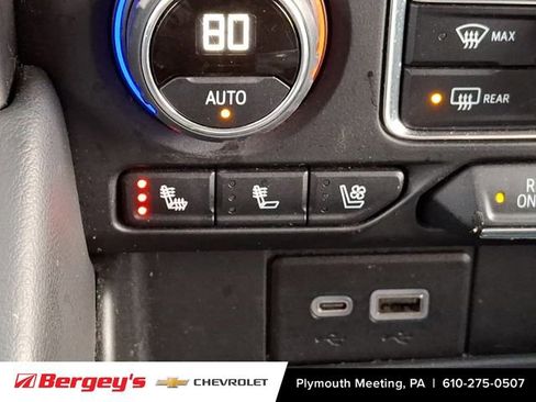 Certified 2024 Chevrolet Suburban Premier AWD/4WD image 27
