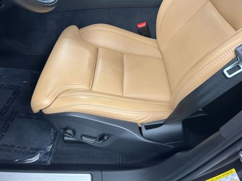 Used 2022 Volvo XC60 B5 Inscription w/ Climate Package image 15