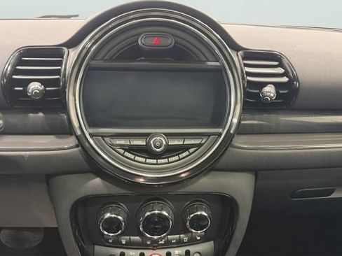 Used 2017 MINI Cooper Clubman ALL4 AWD/4WD image 11