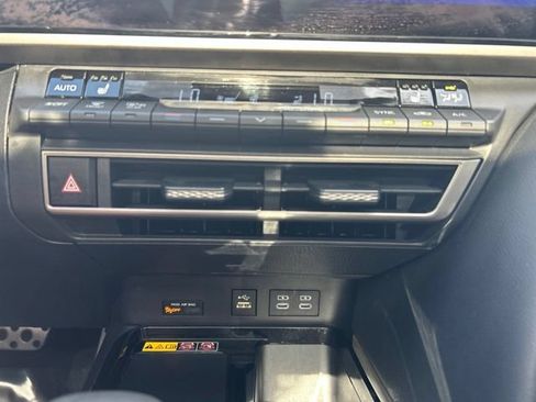 Used 2025 Toyota Camry XSE FWD image 23