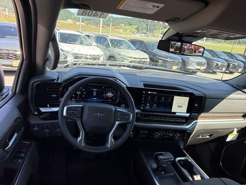 New 2026 Chevrolet Silverado 1500 RST w/ Convenience Package II AWD/4WD image 13