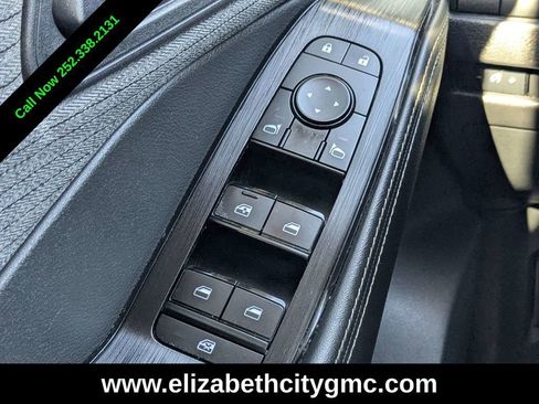 Used 2021 Nissan Rogue S image 22