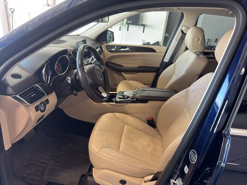 Used 2017 Mercedes-Benz GLE 350 4MATIC image 7