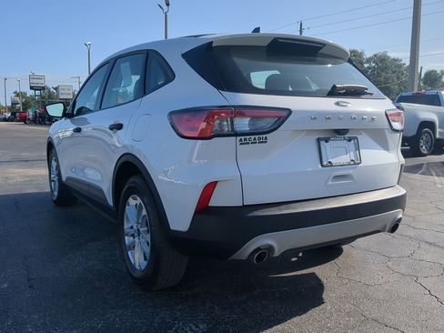 Used 2022 Ford Escape S image 6