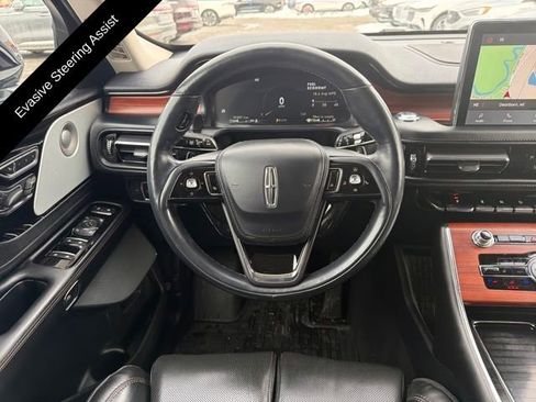 Certified 2023 Lincoln Aviator Reserve w/ Equipment Group 201A image 17