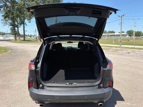 Used 2022 Ford Escape SEL w/ SEL Stealth AWD Package image 24